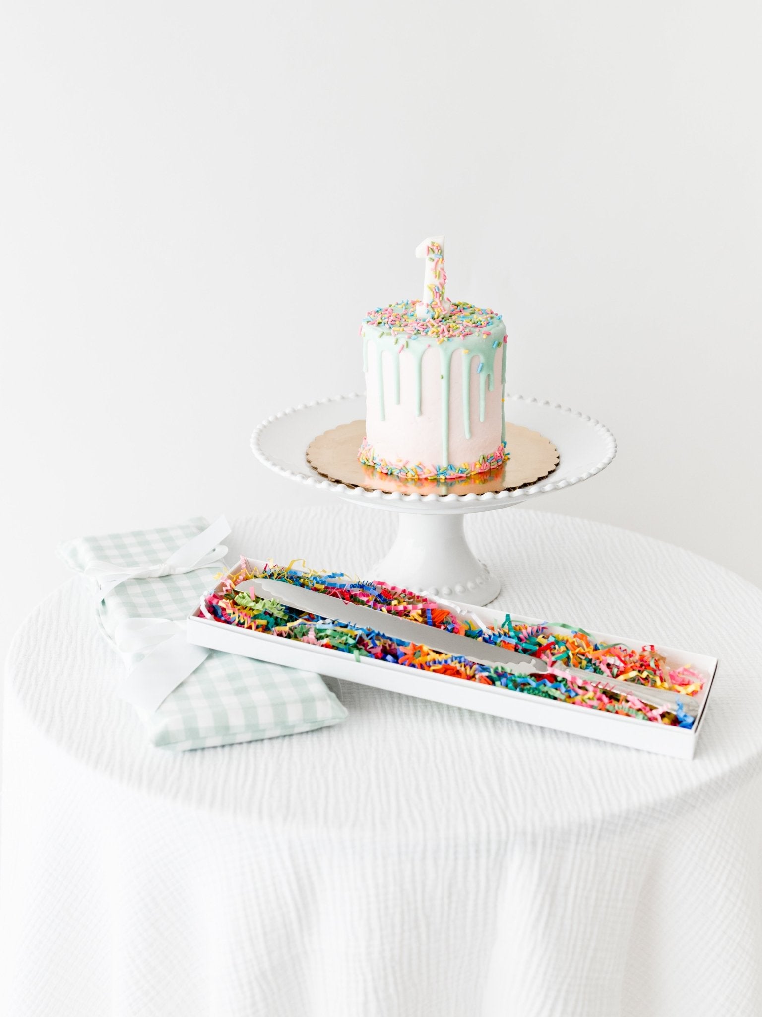       Cake Knife & Birthday Knife | Heirloom Jubilee Keepsakes